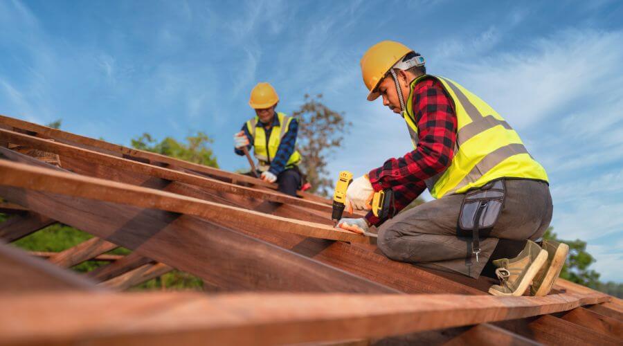 Professional Flat Roofing Installation services in Hamshire, TX